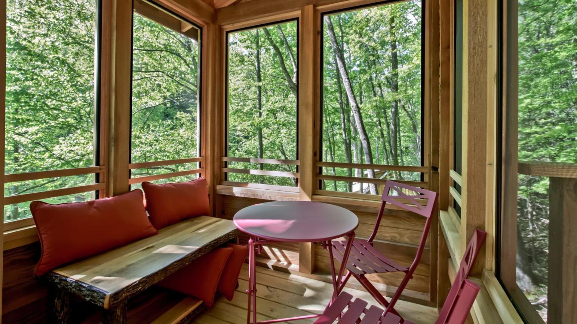 개틀린버그 The Dogwood In Treehouse Grove At Norton Creek 빌라 외부 사진